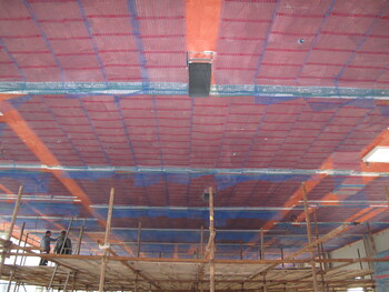 autosalon KIA Modřany stropn&iacute; rohože