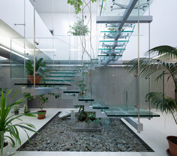 schodi&scaron;ťov&aacute; hala Z&aacute;py 151 5